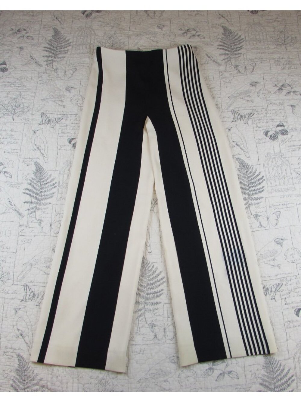 Narciso Rodriguez silk w silk lining navy blue cream stripe wide leg pants XS